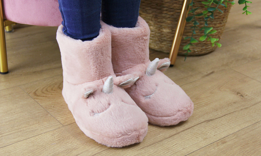 Kids Novelty Slippers for 2023: The Top Picks and Buying Guide