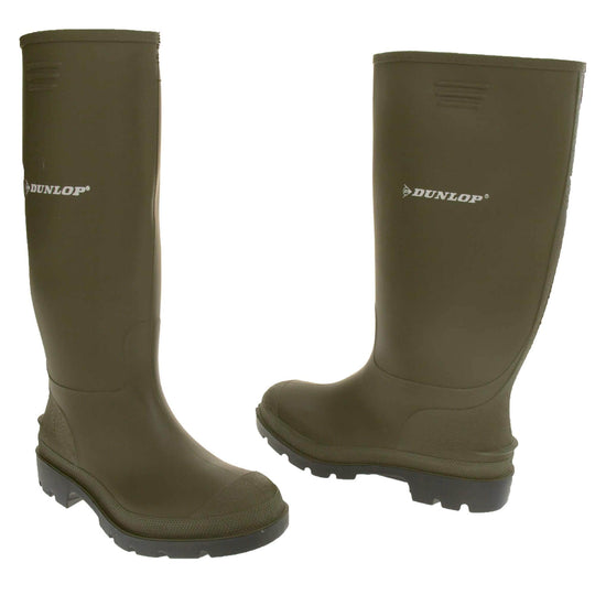 Dunlop wellington boots. Green knee high wellies with a waterproof rubber upper and sole. With white Dunlop logo and brand on the side. Both feet facing top to tail at a slight angle.