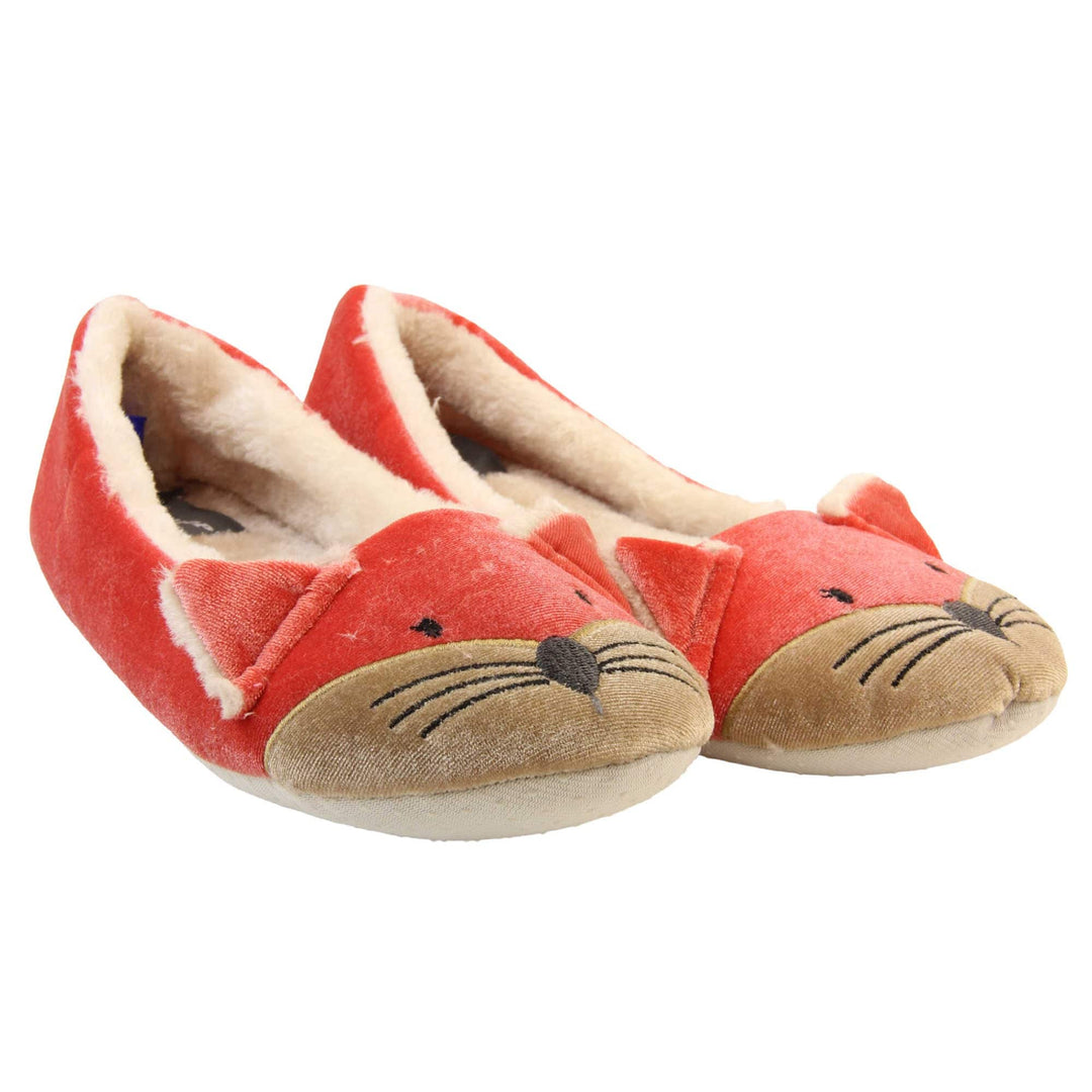 Fox slippers womens. Ladies slippers in a ballerina style. With red velvety upper, cute embroidered fox face and matching ears. White faux fur lining. Beige textile sole with bumps to the bottom for grip. Both feet together at an angle.