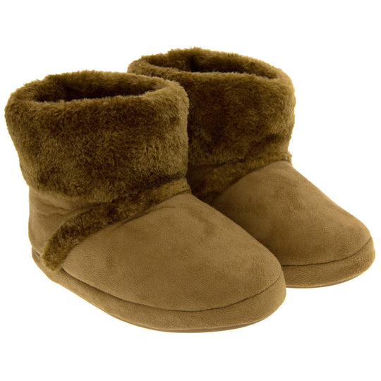 Girls Winter Boot Slippers. Brown faux suede boot style slippers with matching brown faux fur collar and lining. Also has a line of brown faux fur along the ridge of the foot on the upper. Firm sole with wavy lines for grip in the same brown colour. Both feet together from an angle.
