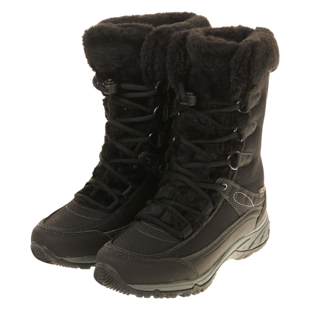 Ladies Hi Tec Snow Boots - Black Equilibrio mid-calf boots with mesh upper, lace up fastening to front, faux fur lining, chunky durable outsole. Both feet at angle.