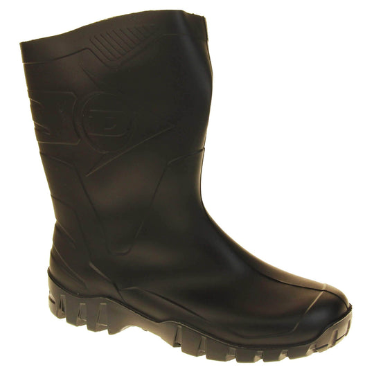 Mens Short Wellies. Black calf length wellies with a waterproof rubber upper and sole. With embossed pattern down the back of the boot and Dunlop logo on the side. Right foot at an angle.