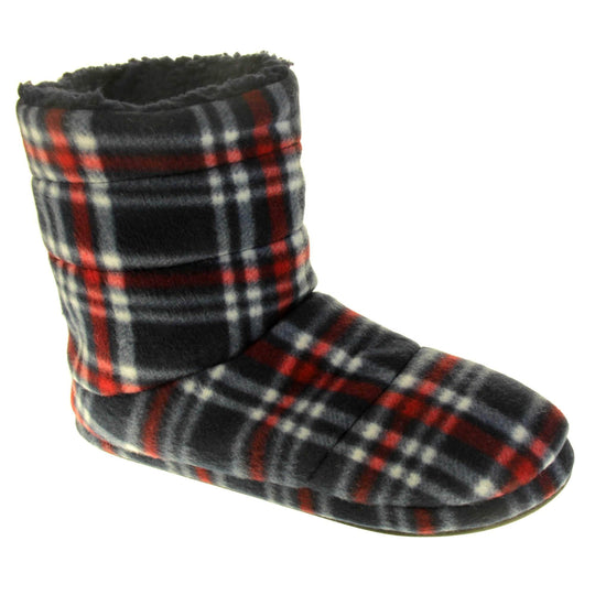 Mens warm slippers boots. Slipper boots with a soft navy fabric upper with red and white check. With a firm black synthetic sole with grip to the base. Black faux fur lining. Right foot at an angle.
